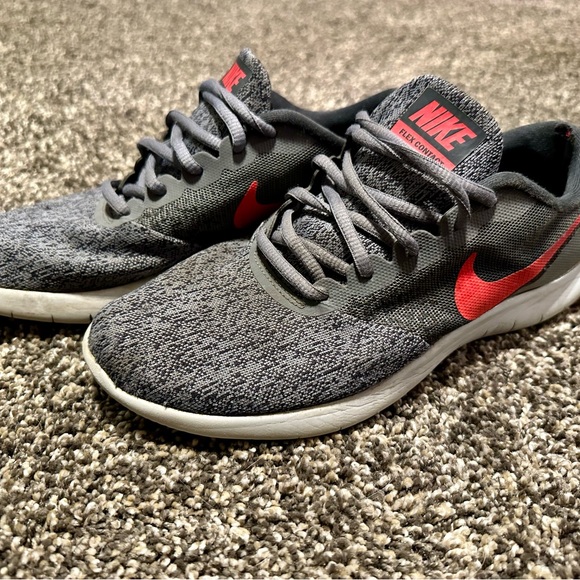 Nike Flex Contact Sneakers - Picture 2 of 4